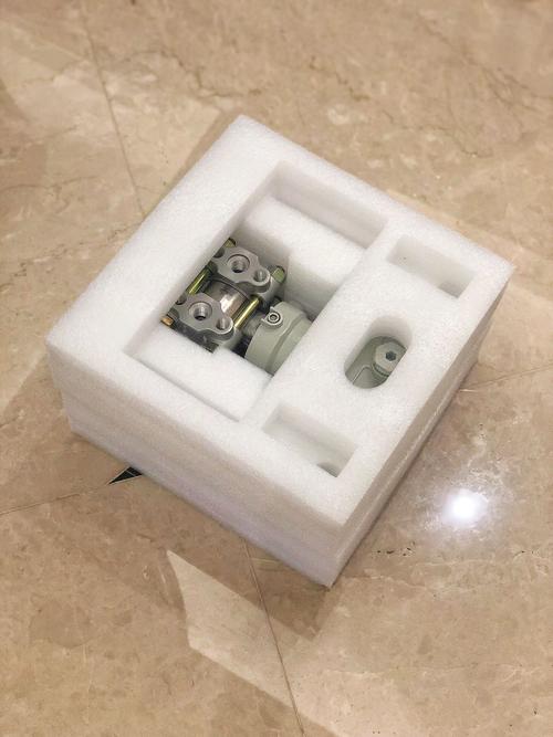 防刮擦金属外包装